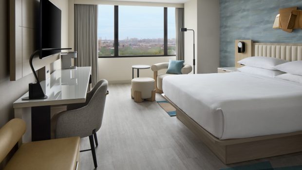 King Guestroom